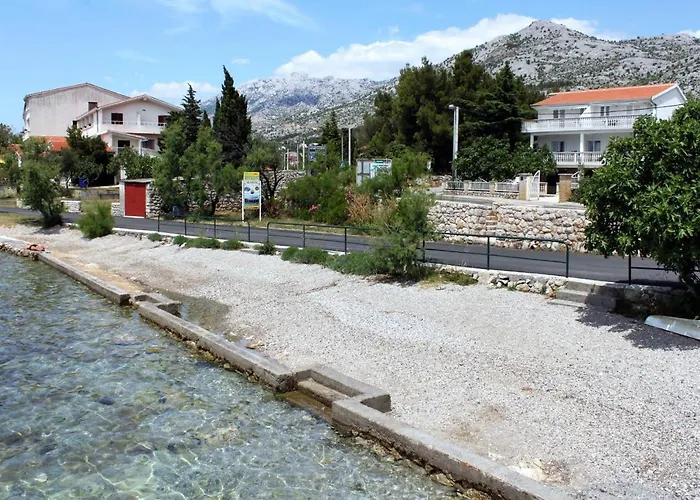 With Parking Space Starigrad, Paklenica - 6618 Daire Starigrad Paklenica