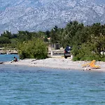 公寓 With Parking Space Starigrad, Paklenica - 6618
