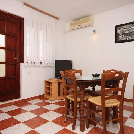 With Parking Space Starigrad, Paklenica - 6618